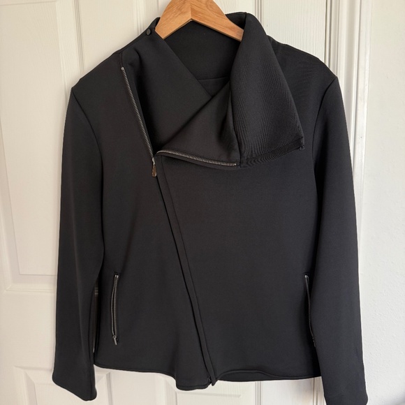 ADAY Up In The Air Jacket Black Asymmetric - Picture 1 of 5